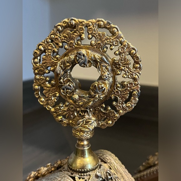 VINTAGE Hollywood Regency Ornate Gold Ormolu Perfume Bottle with Dauber - Picture 9 of 13